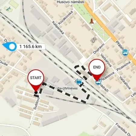 Apartment Family With Parking & Train Station Prag